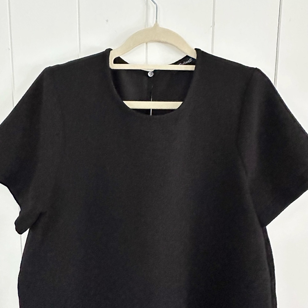 Madewell Classic Black Short Sleeve Flare Hem Top - Picture 3 of 4